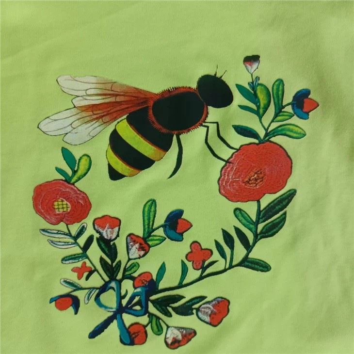 Silikon bilan ko'p rangli ekranli bosib chiqarish